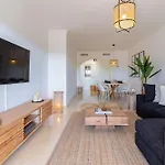 Appartement Elviria Met Zeezicht