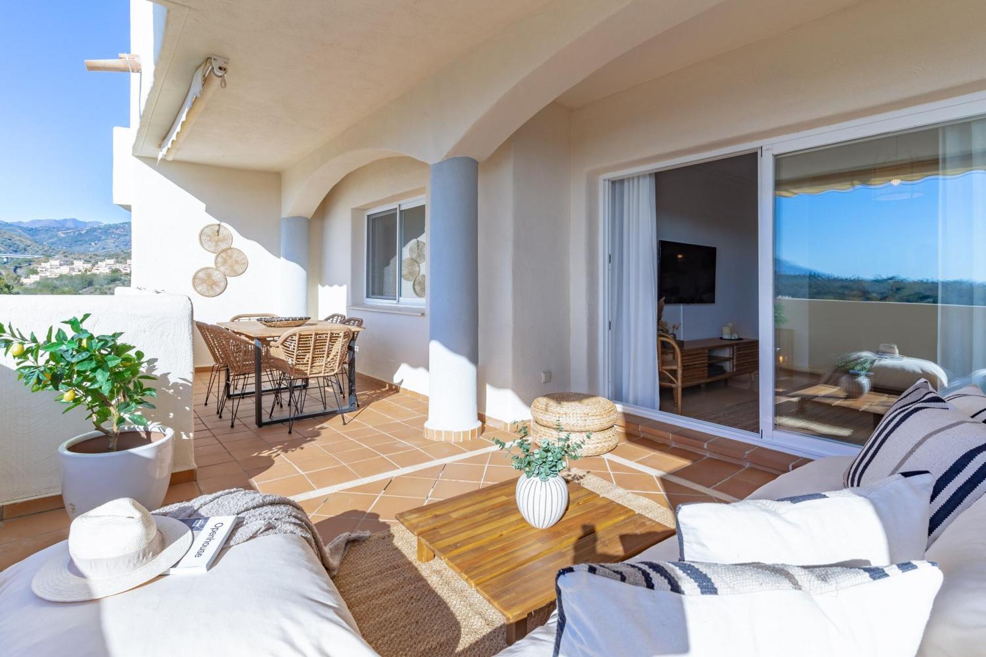 Elviria Met Zeezicht *