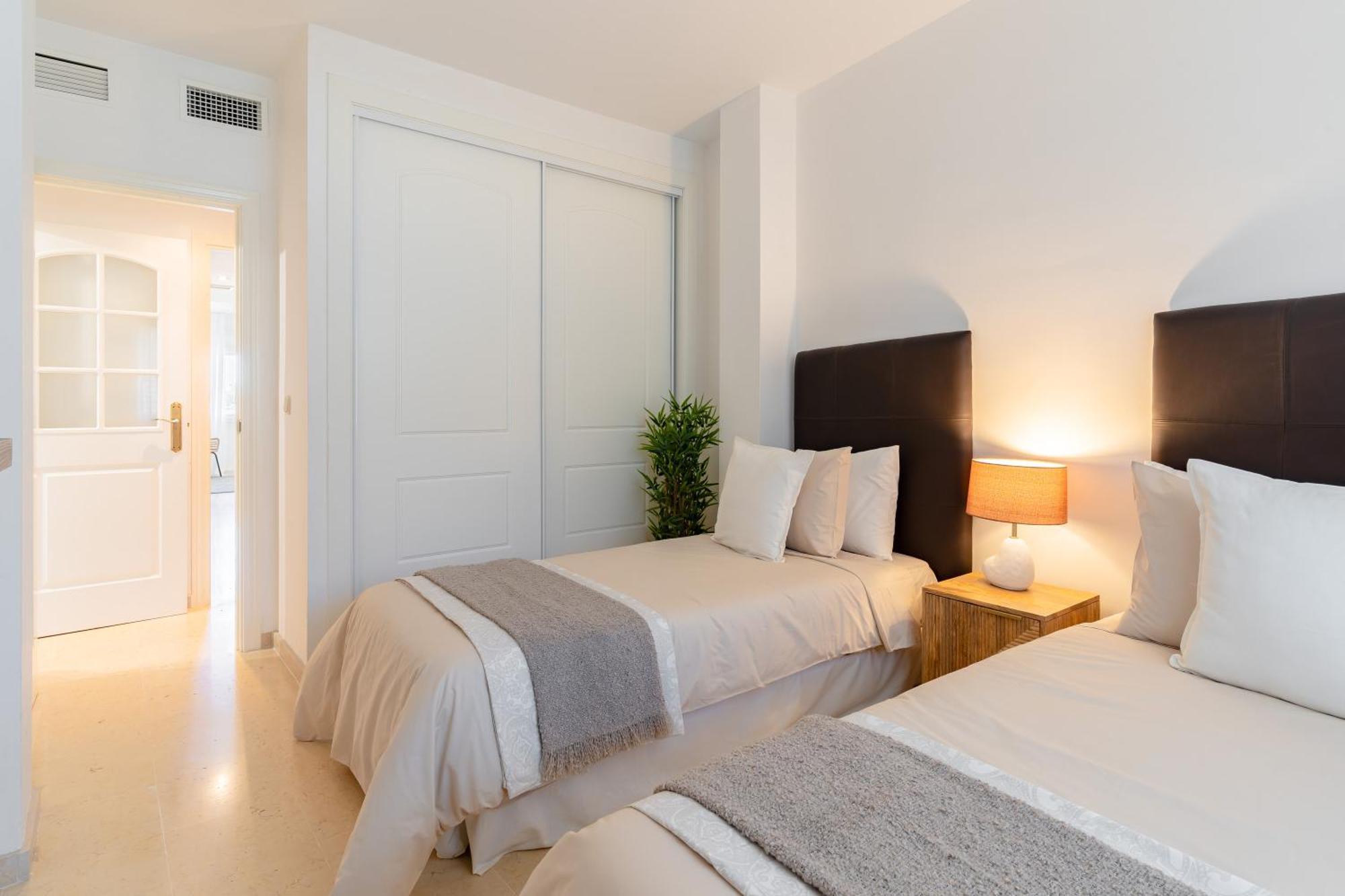 Elviria Met Zeezicht Apartment